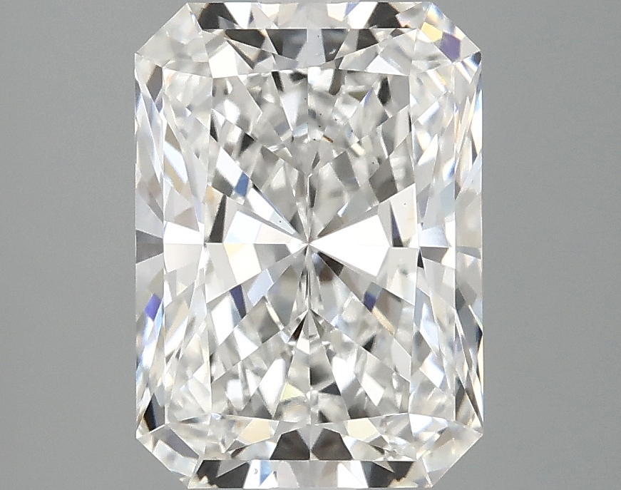 3.07 CT Radiant Diamond