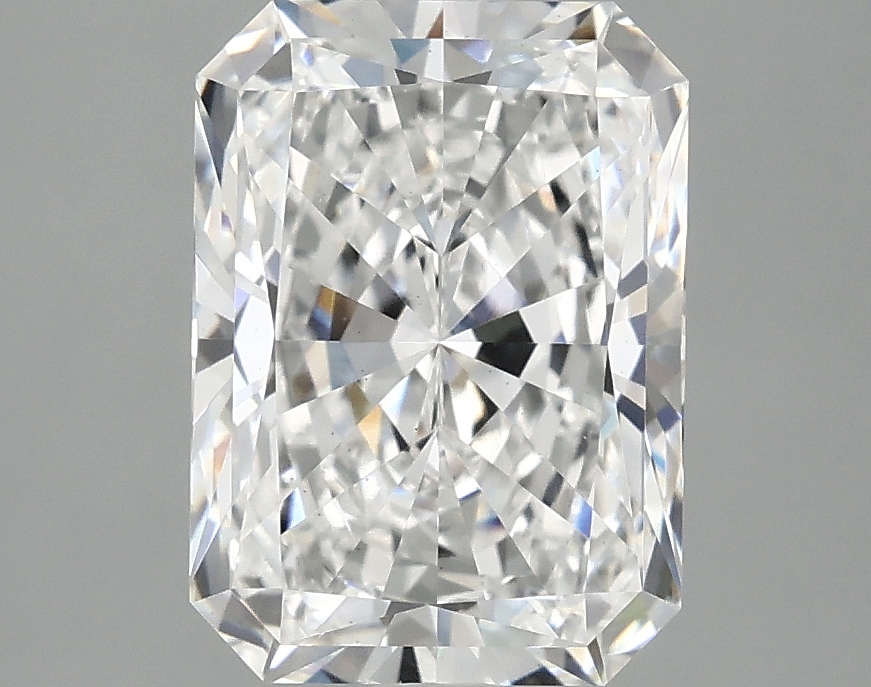 3.01 CT Radiant Diamond