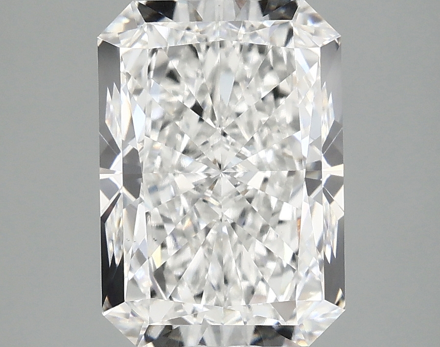 3.02 CT Radiant Diamond