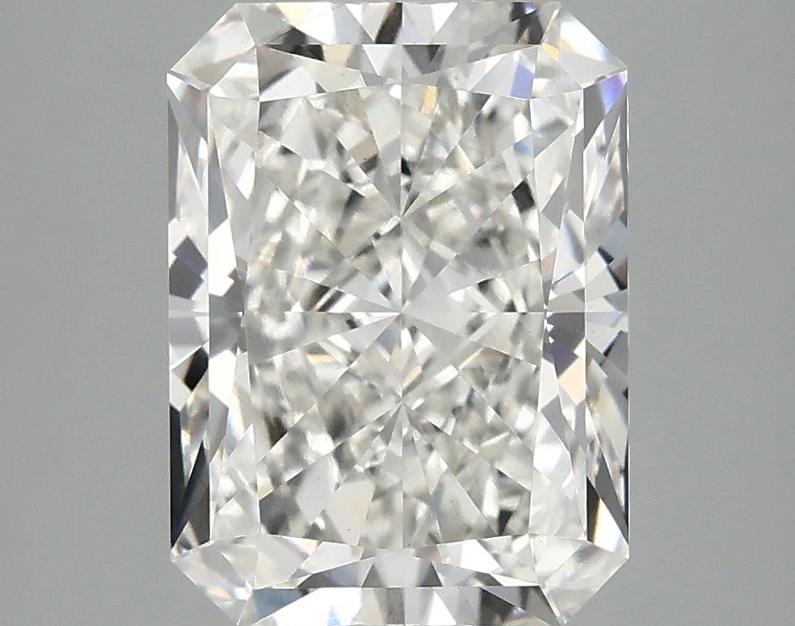 3.10 CT Radiant Diamond