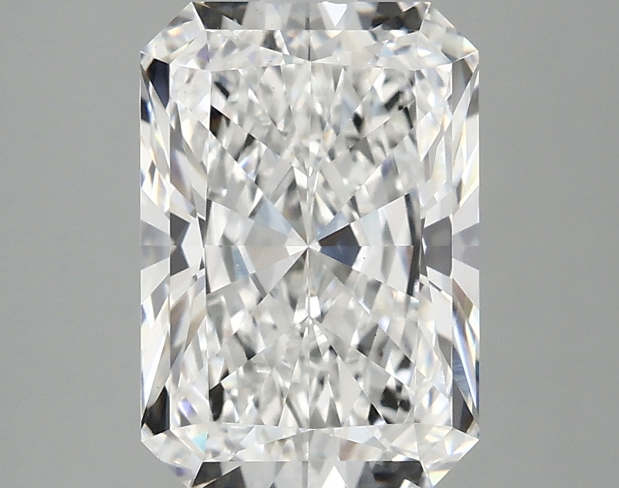 3.10 CT Radiant Diamond