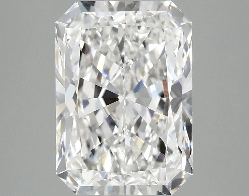 3.01 CT Radiant Diamond