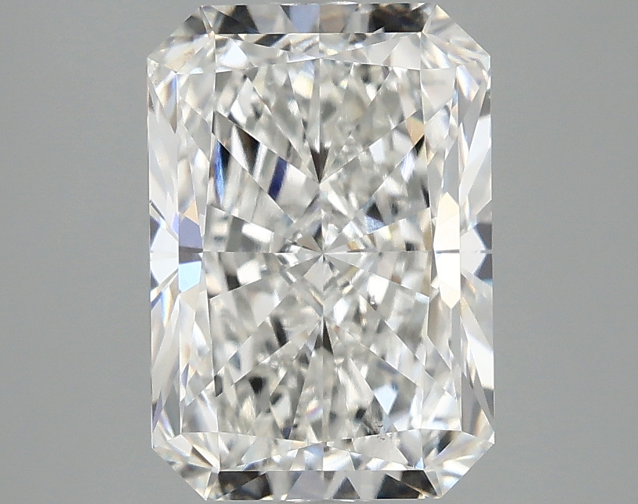 3.01 CT Radiant Diamond