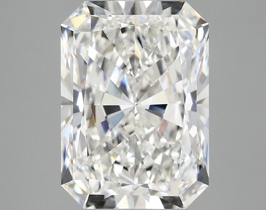 3.10 CT Radiant Diamond