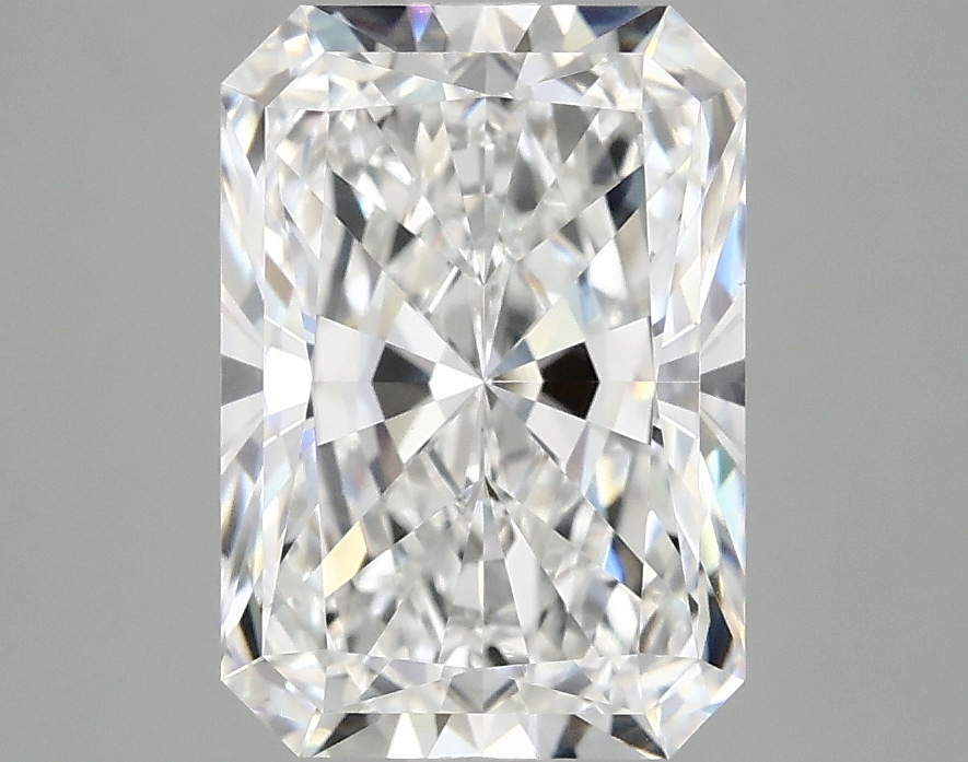3.10 CT Radiant Diamond