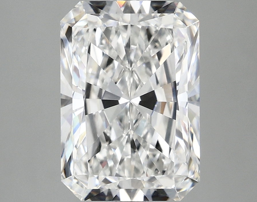 3.10 CT Radiant Diamond