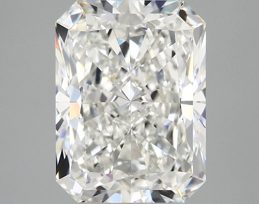 3.10 CT Radiant Diamond