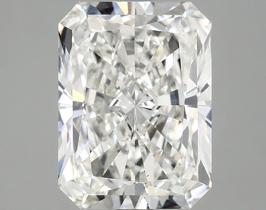 3.04 CT Radiant Diamond