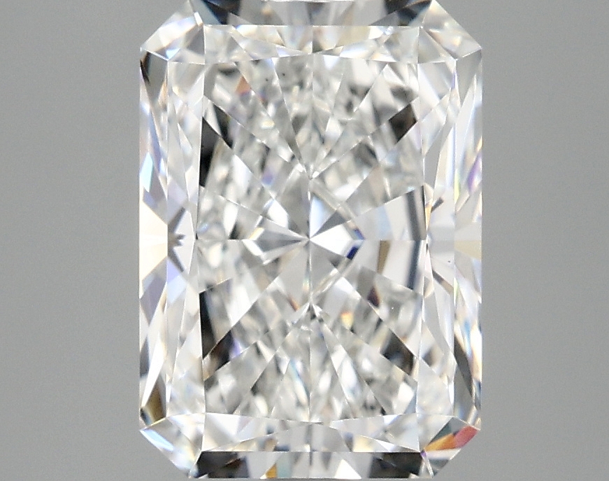 3.10 CT Radiant Diamond