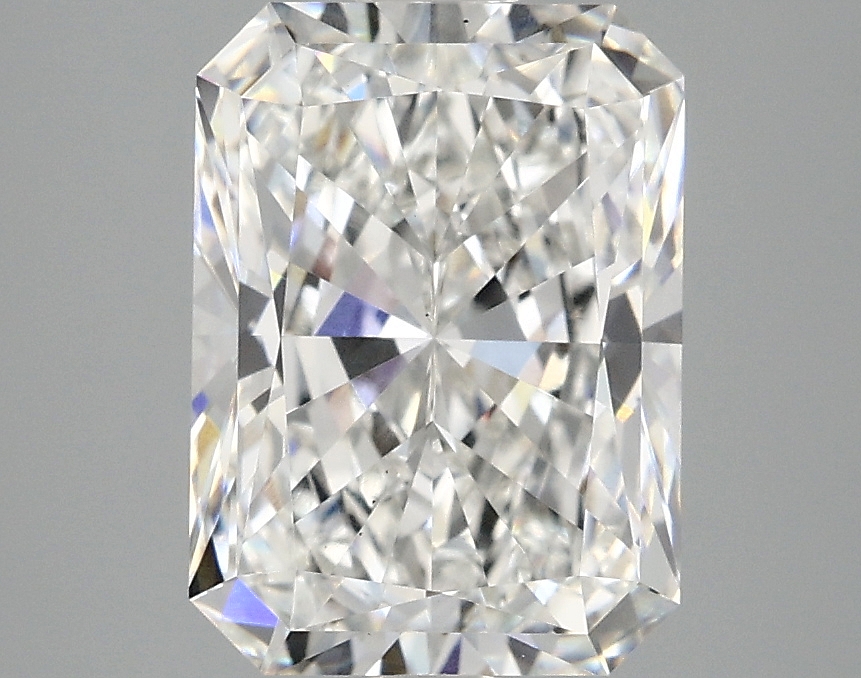 3.10 CT Radiant Diamond