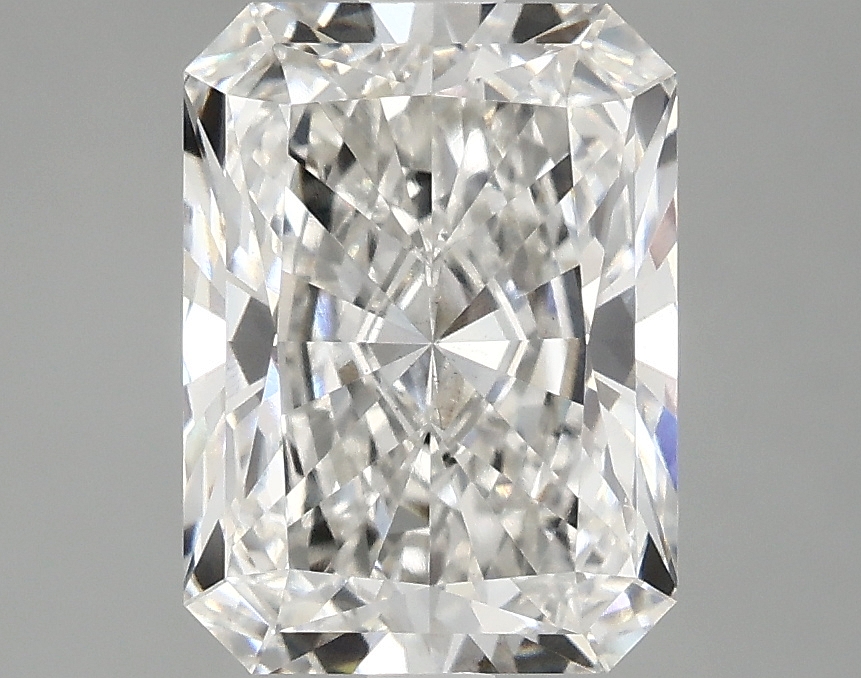 3.10 CT Radiant Diamond