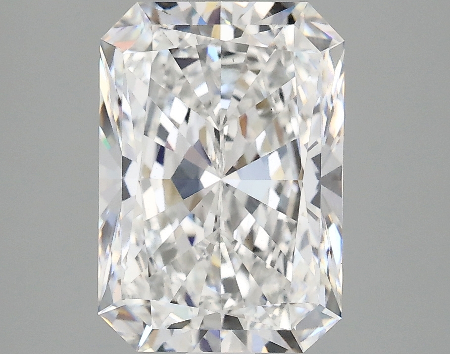 3.02 CT Radiant Diamond
