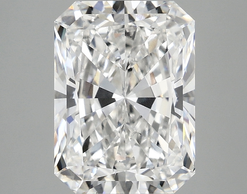 3.10 CT Radiant Diamond