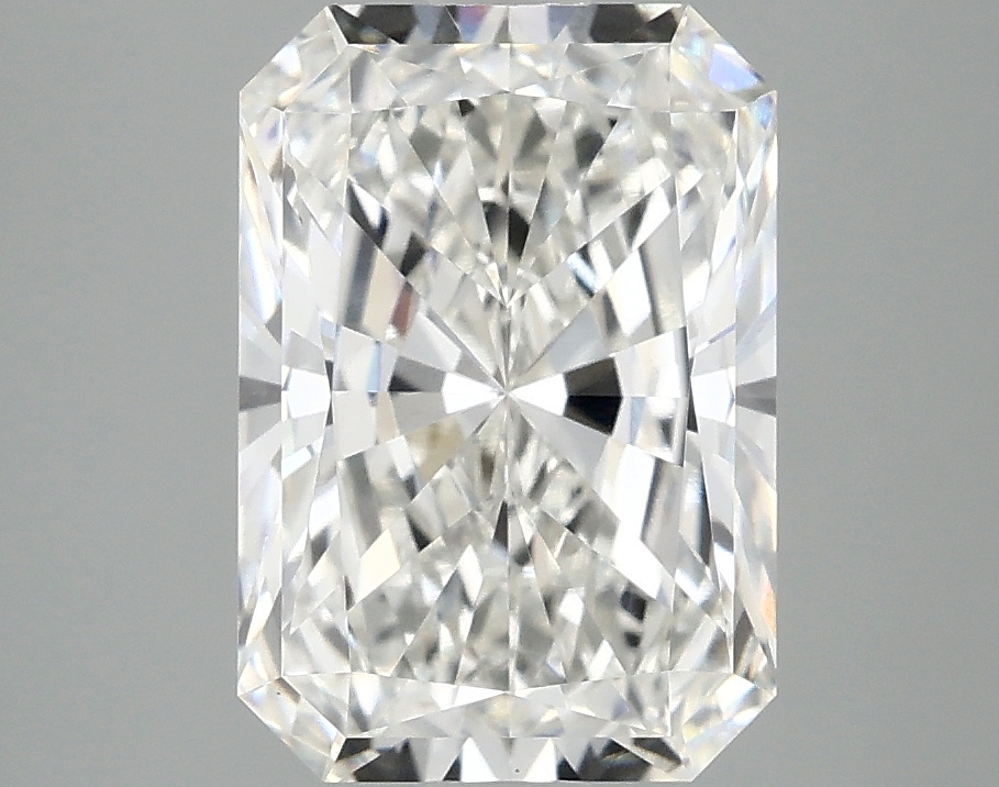 3.10 CT Radiant Diamond