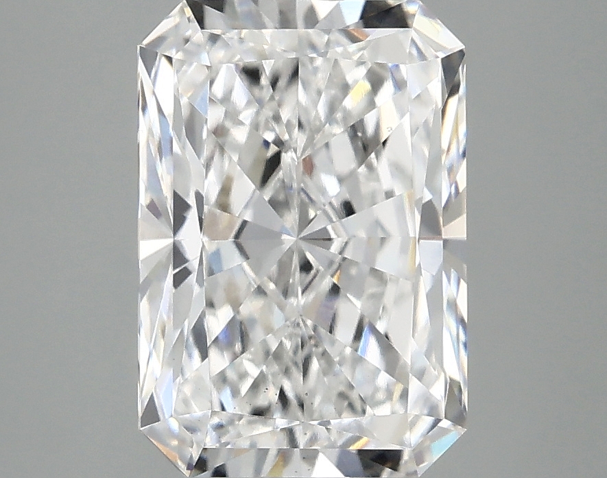 3.02 CT Radiant Diamond