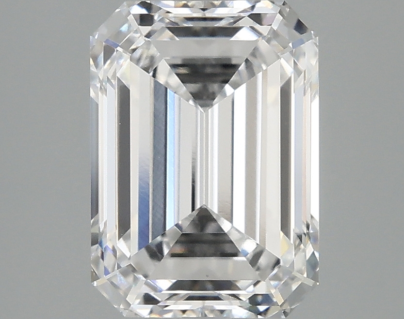 3.10 CT Emerald Diamond