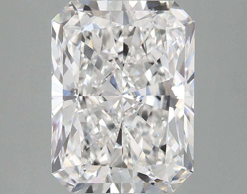 3.10 CT Radiant Diamond