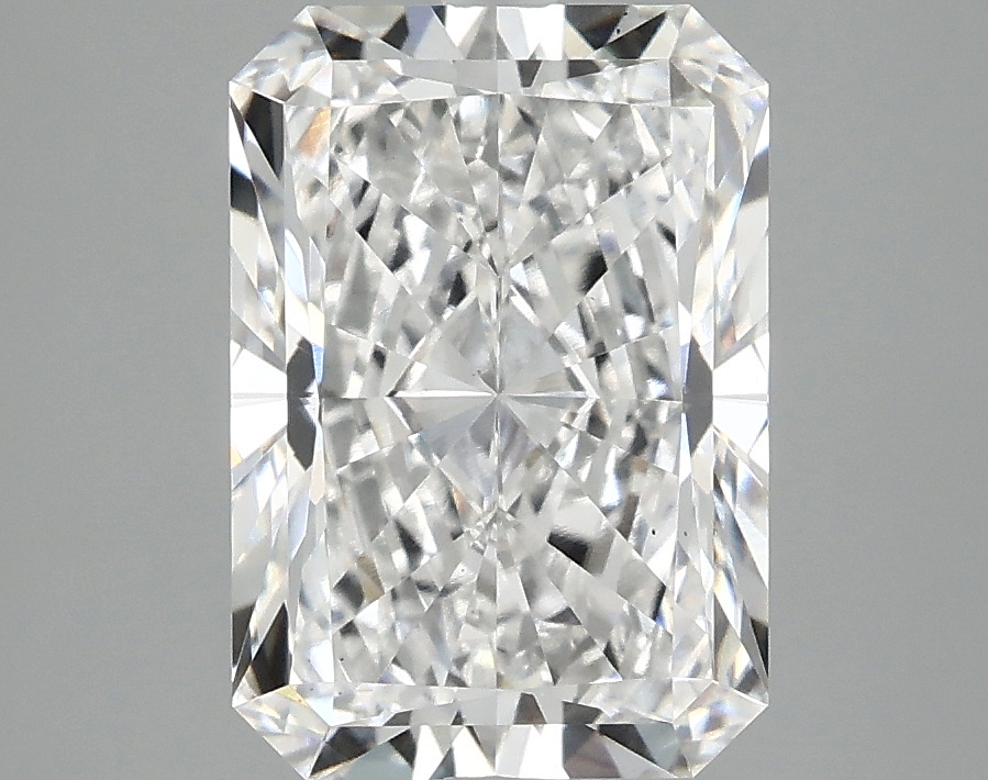 3.10 CT Radiant Diamond