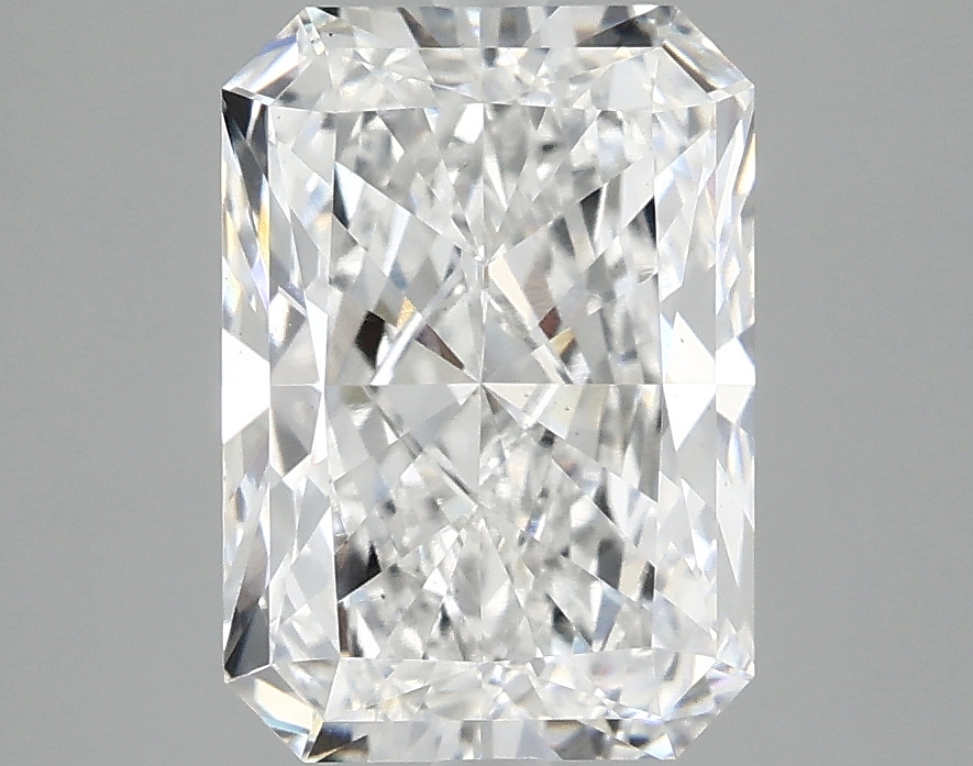 3.04 CT Radiant Diamond