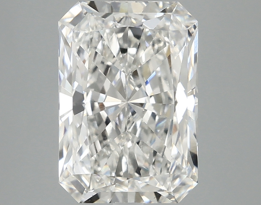 3.10 CT Radiant Diamond