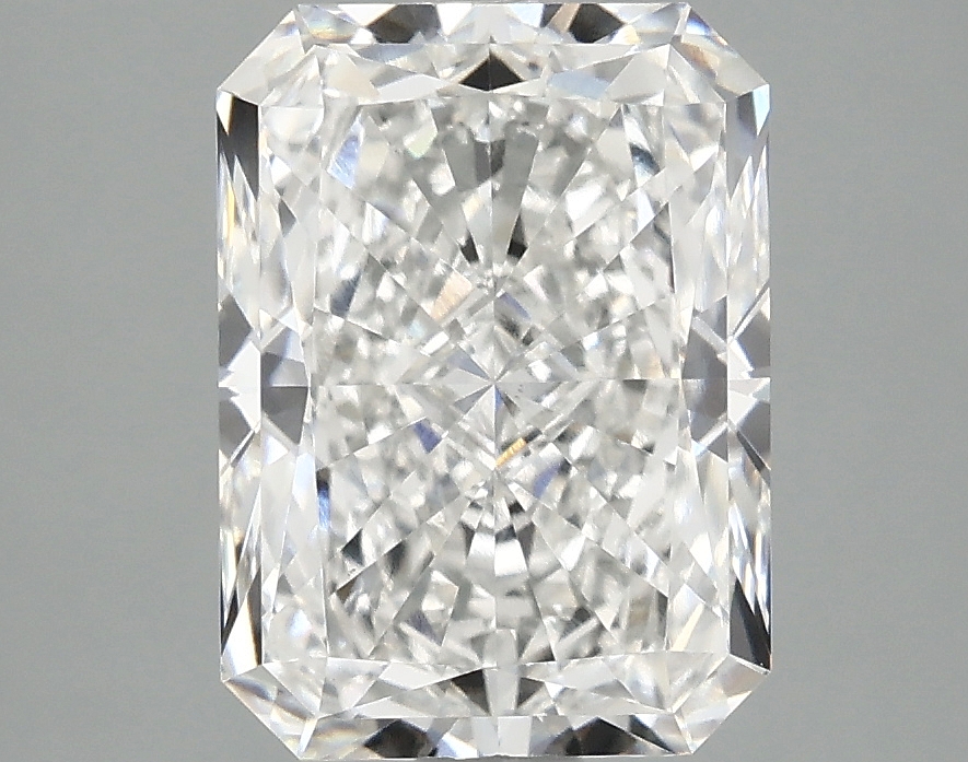 3.04 CT Radiant Diamond