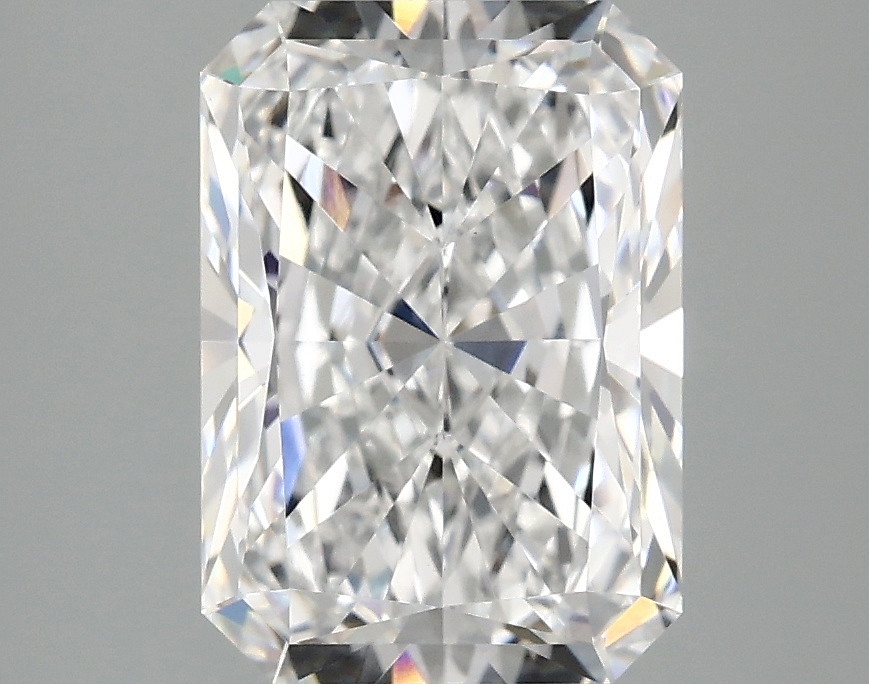 3.09 CT Radiant Diamond