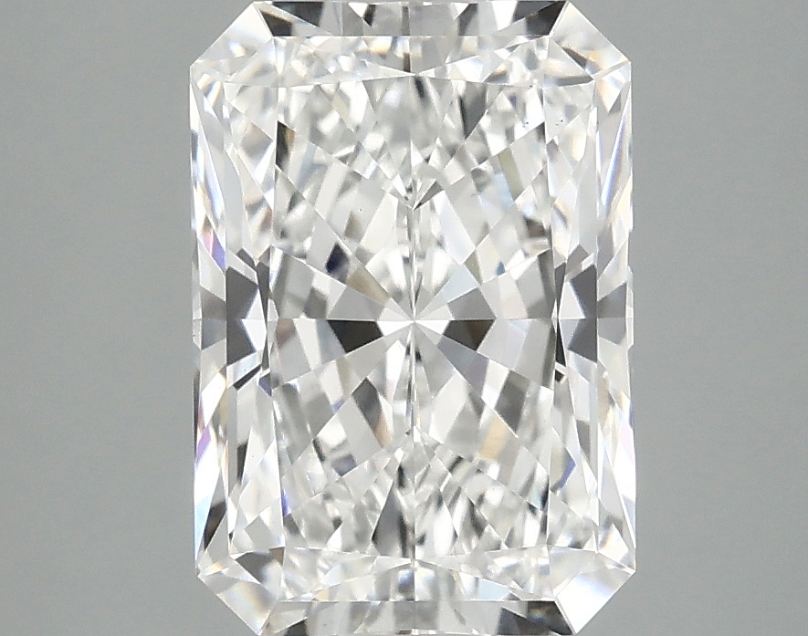 3.10 CT Radiant Diamond