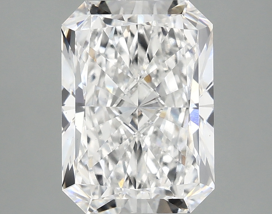 2.99 CT Radiant Diamond