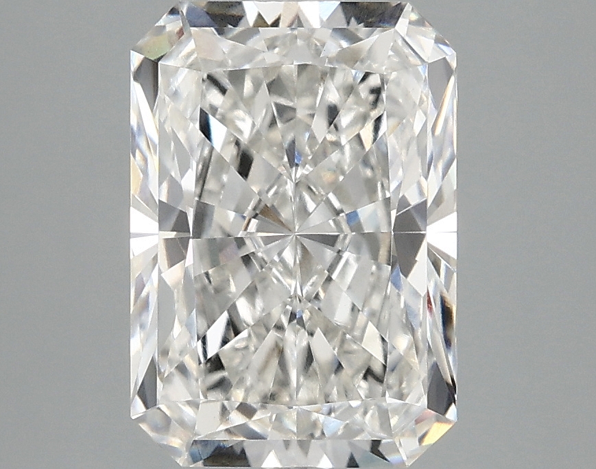 3.01 CT Radiant Diamond