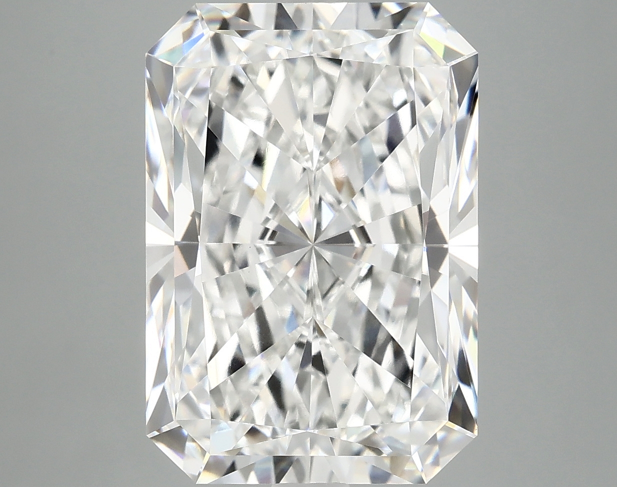 8.29 CT Radiant Diamond