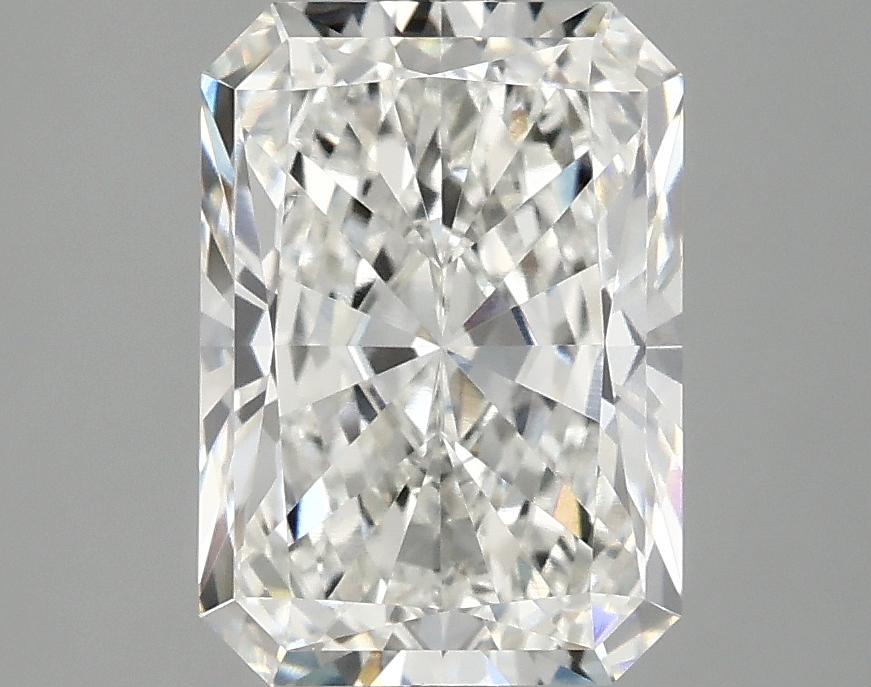 3.08 CT Radiant Diamond