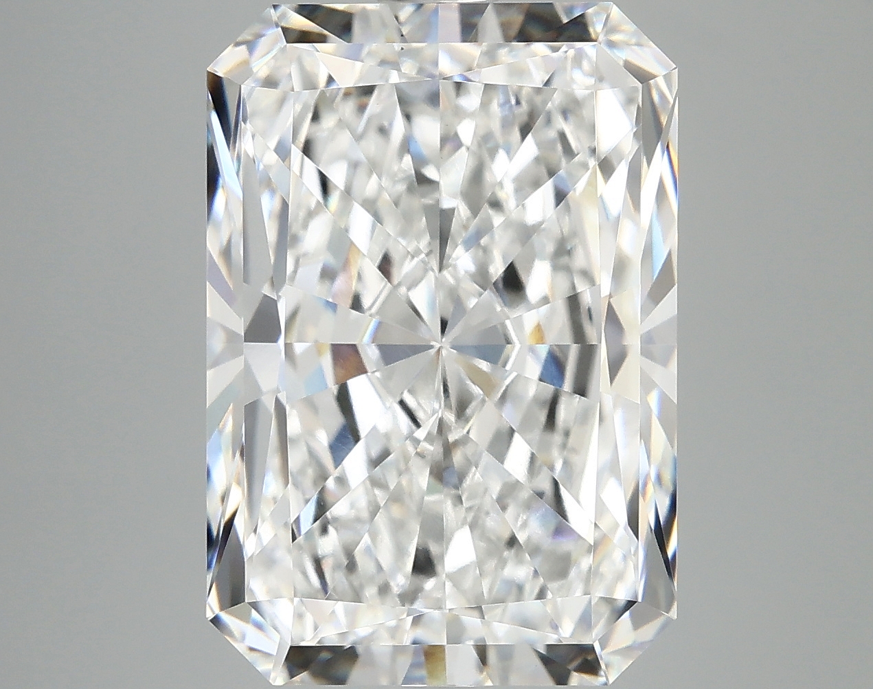 9.07 CT Radiant Diamond