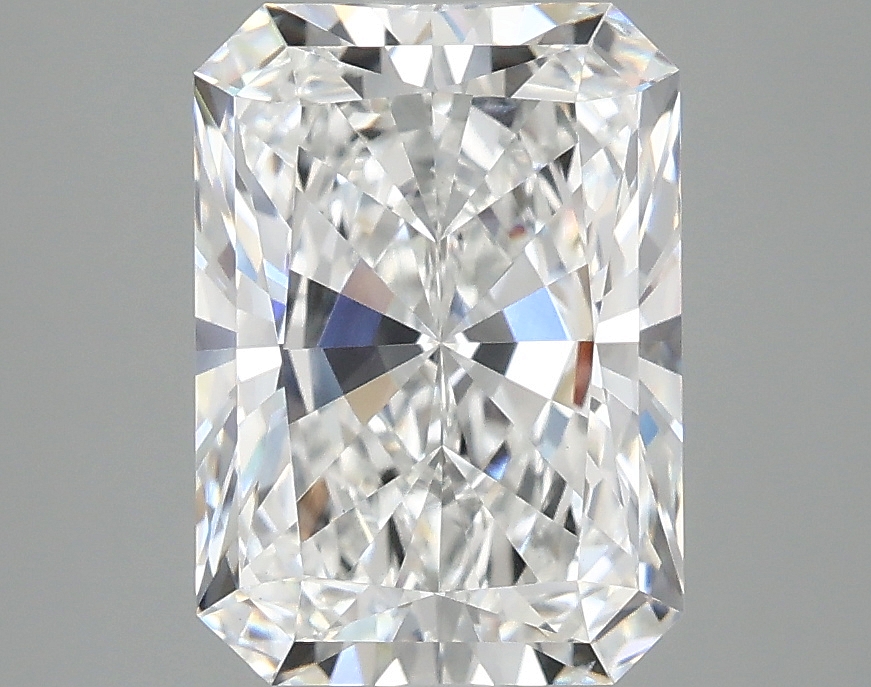 3.09 CT Radiant Diamond