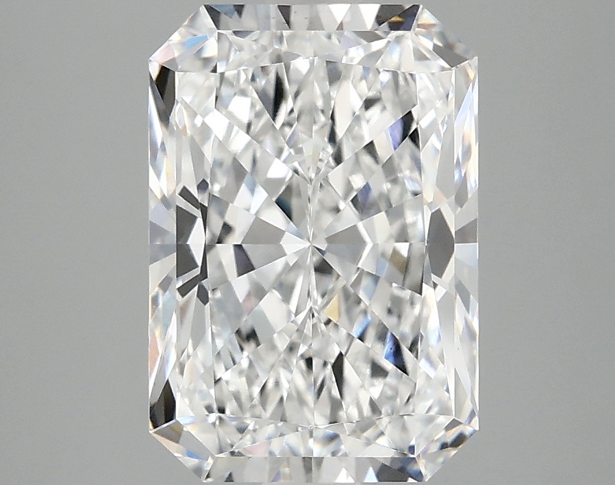 3.10 CT Radiant Diamond