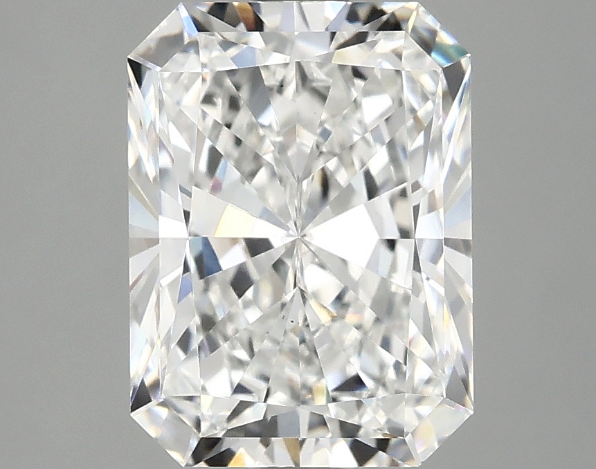 3.10 CT Radiant Diamond
