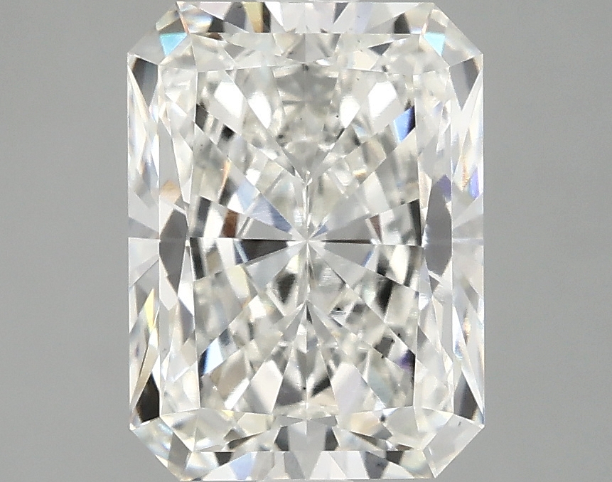 3.10 CT Radiant Diamond