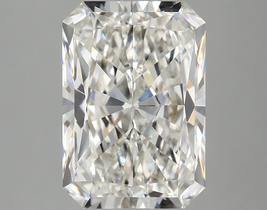3.01 CT Radiant Diamond