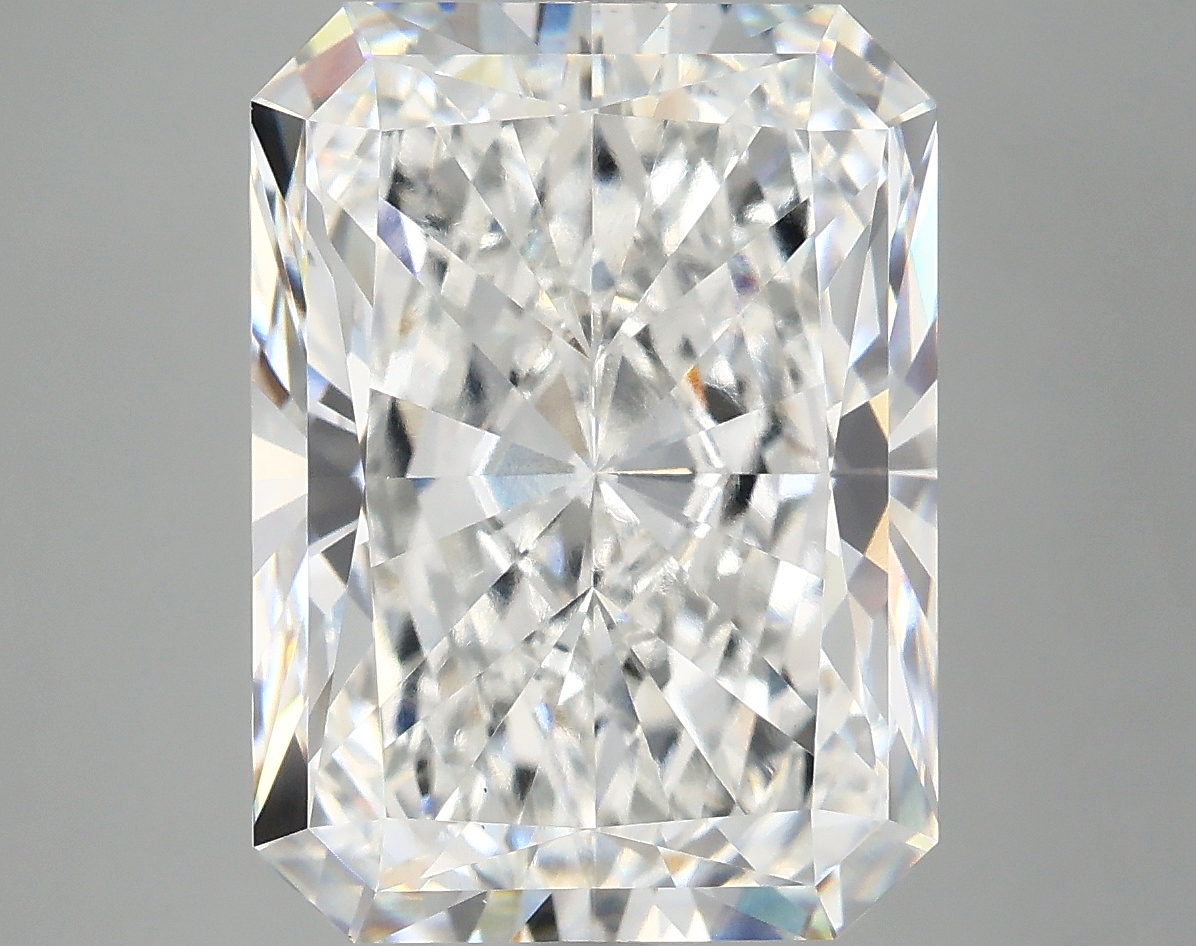 8.34 CT Radiant Diamond