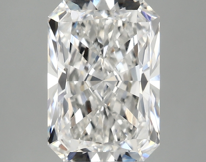 3.02 CT Radiant Diamond