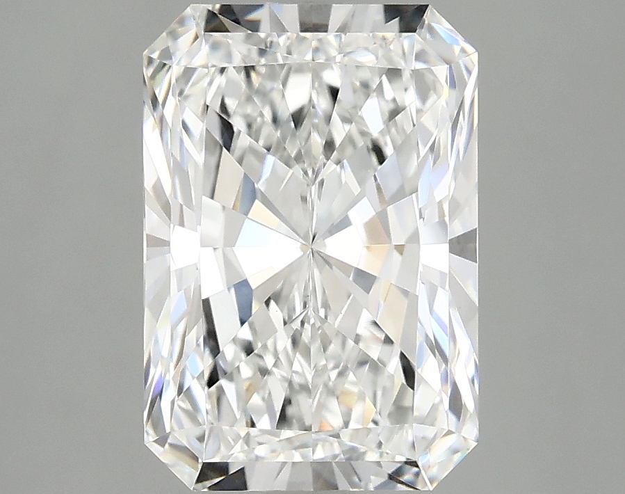 3.10 CT Radiant Diamond