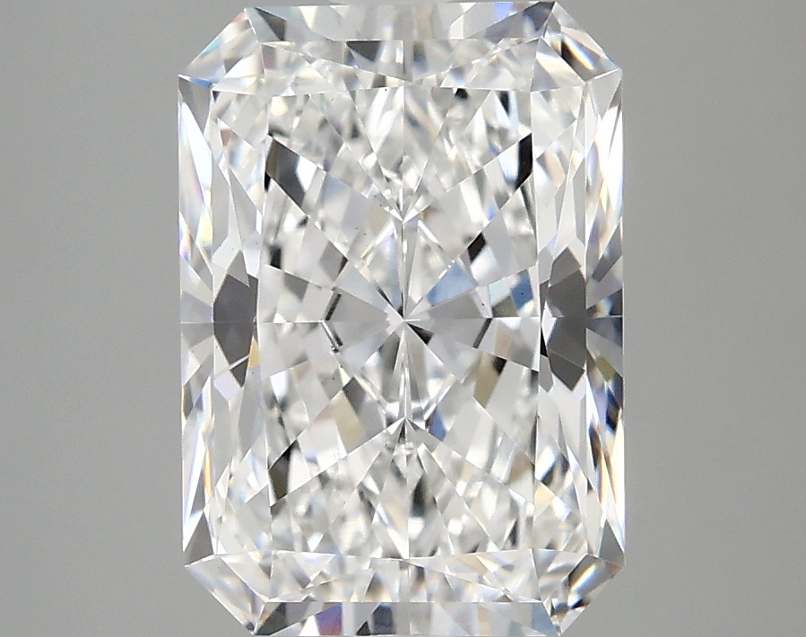 3.09 CT Radiant Diamond