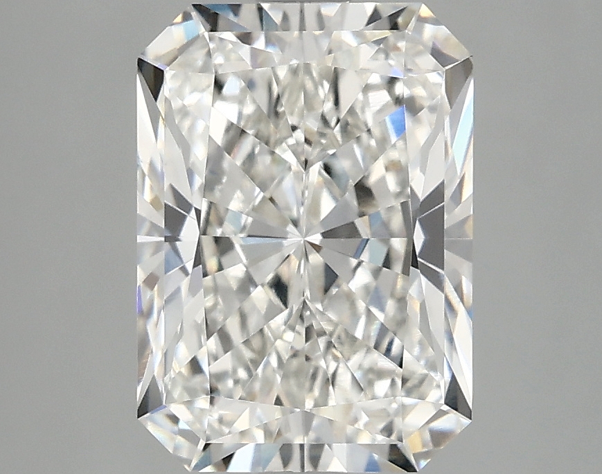 3.09 CT Radiant Diamond