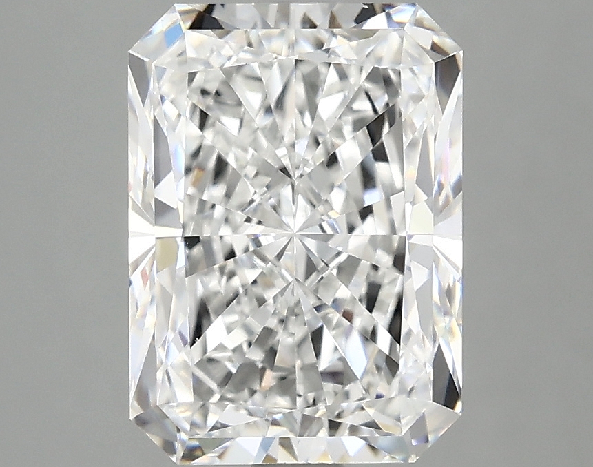3.09 CT Radiant Diamond