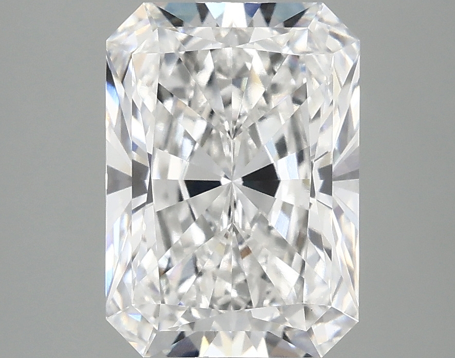 3.10 CT Radiant Diamond