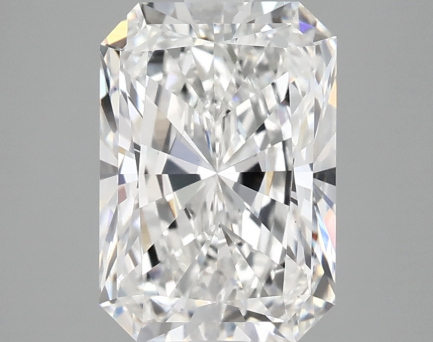 3.01 CT Radiant Diamond