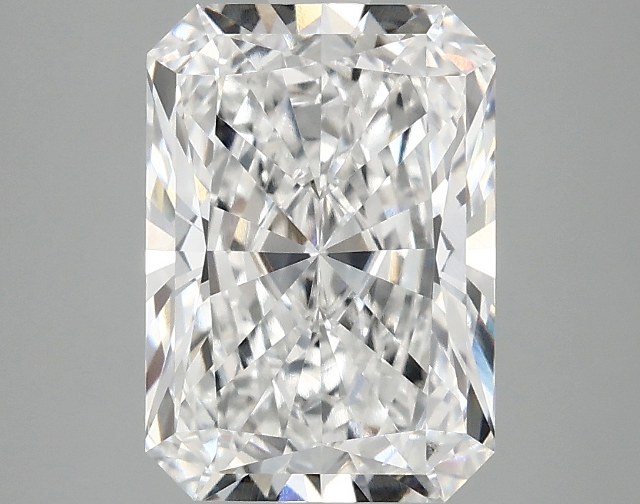 3.08 CT Radiant Diamond