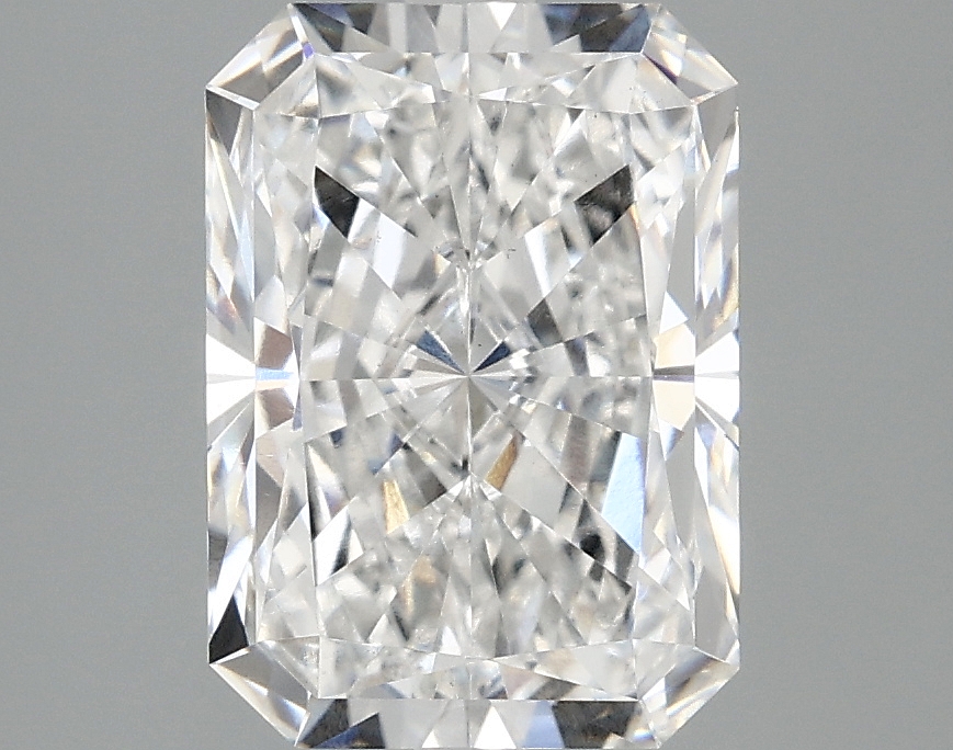3.05 CT Radiant Diamond