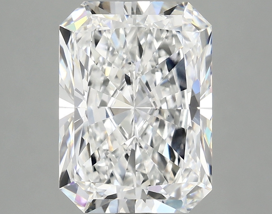 3.10 CT Radiant Diamond