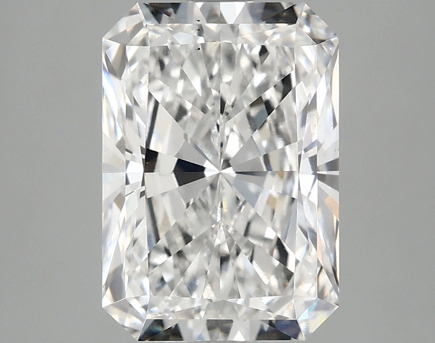 3.10 CT Radiant Diamond