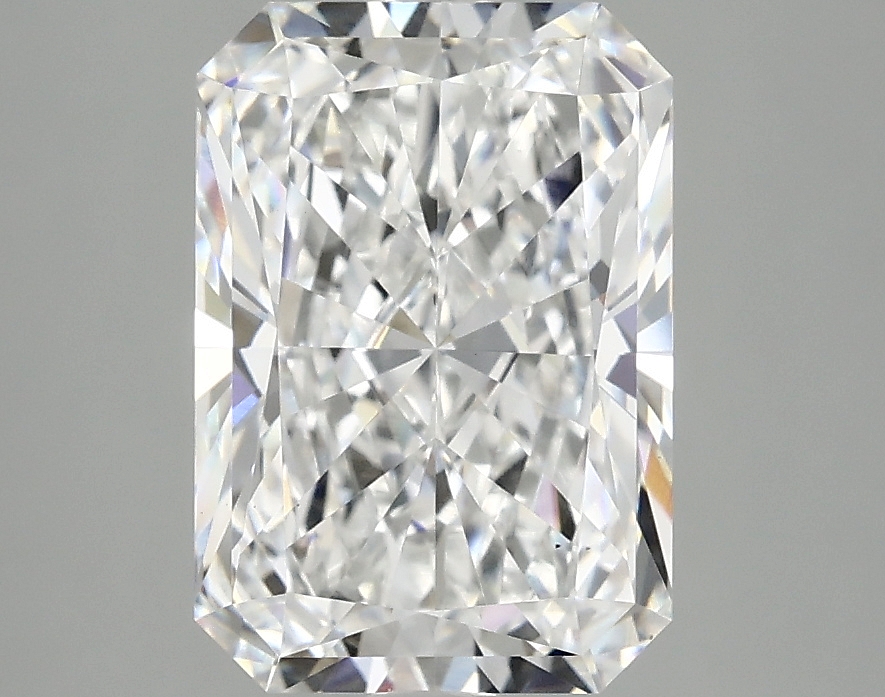 3.09 CT Radiant Diamond